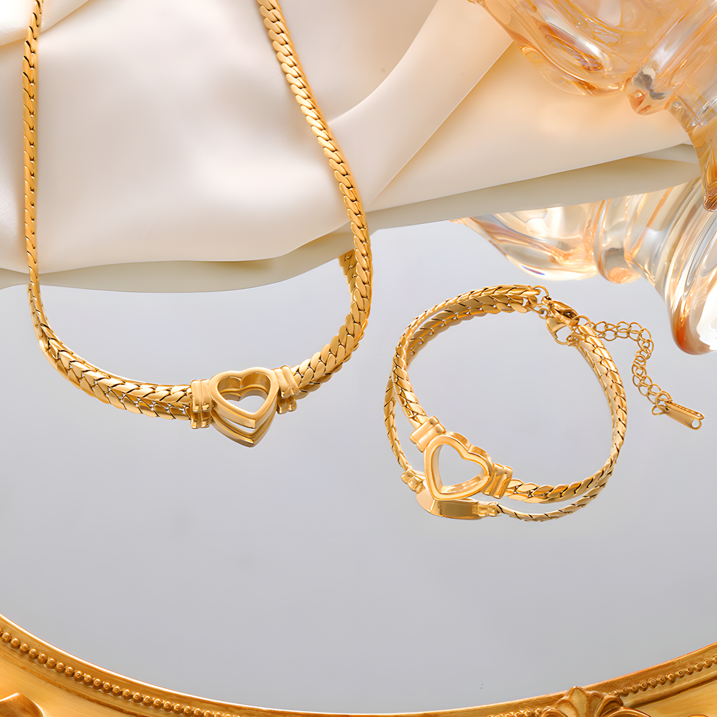 Collier et bracelet « Amour »